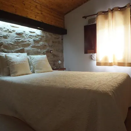 Gospodarstwo wiejskie Bairro Do Casal - Turismo D'aldeia *